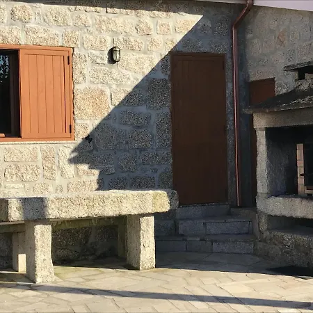 Casa Da Lage T1 - Piscina Sazonal Privada 4*