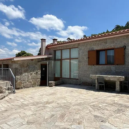 Vendégház Casa Da Lage - T1 - Piscina Privada - Bbq - Vistas Rio - 