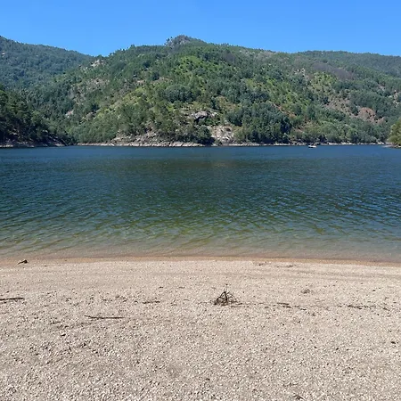 Casa Da Lage T1 - Piscina Sazonal Privada 4* Geres