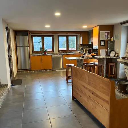 Casa Da Lage T1 Com Lareira - Piscina A Partir De 1 Abril - 