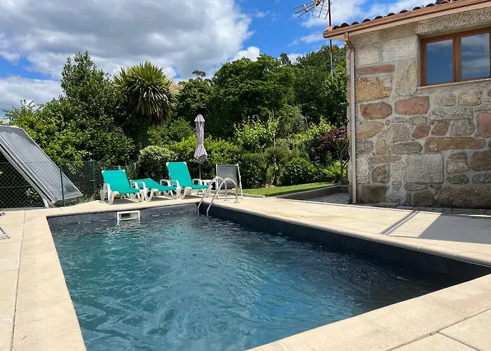 Casa Da Lage T1 Com Lareira - Piscina A Partir De 1 Abril - 