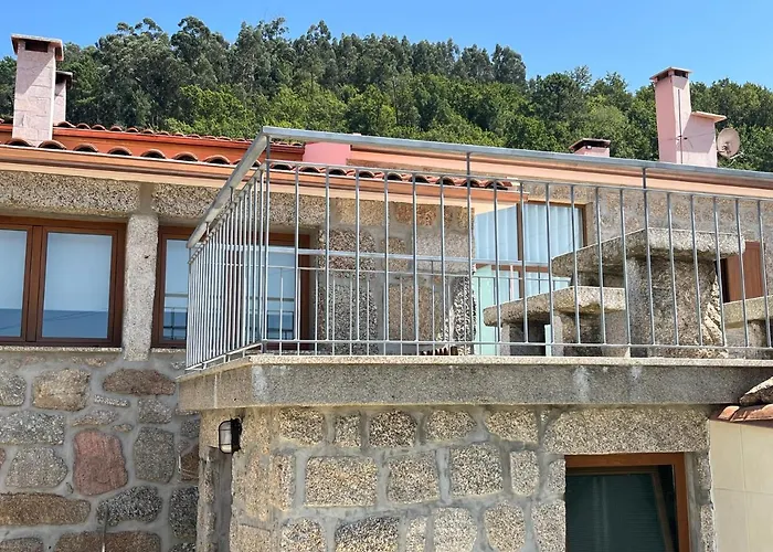 Guest house Casa Da Lage T1 Com Lareira - Piscina A Partir De 1 Abril - 