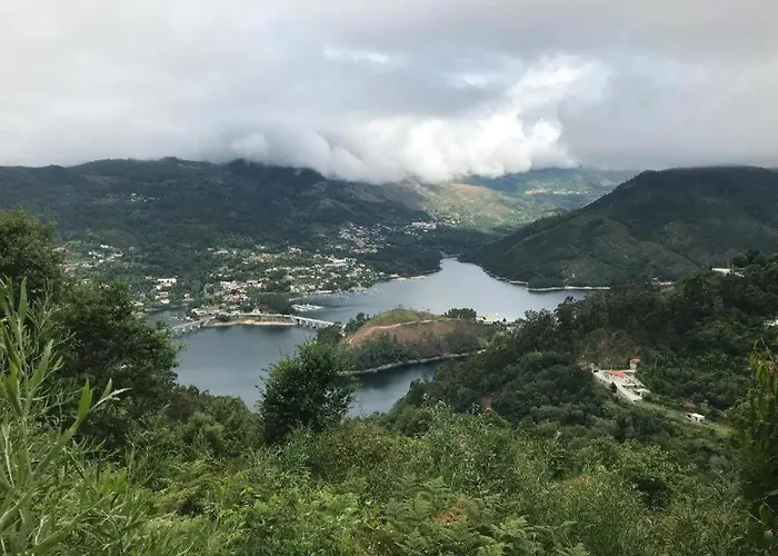 Casa Da Lage T1 Com Lareira - Piscina A Partir De 1 Abril - Maison d'hôtes Gerês