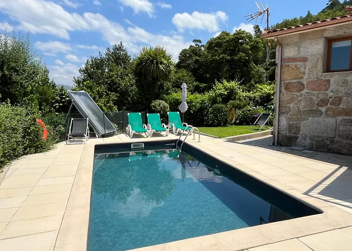 Maison d'hôtes Casa Da Lage T1 Com Lareira - Piscina A Partir De 1 Abril - 4*